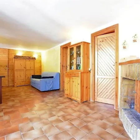 Trilocale A 80 Mt Dal Mare