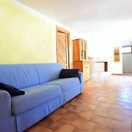 Trilocale A 80 Mt Dal Mare Apartment *