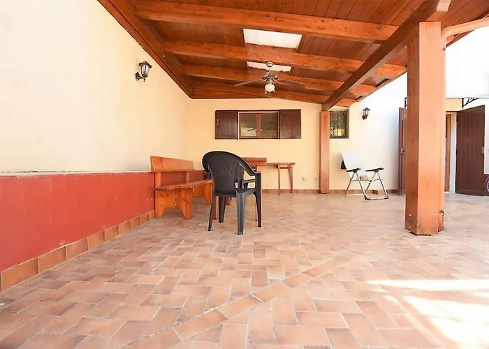 Trilocale A 80 Mt Dal Mare Apartment *